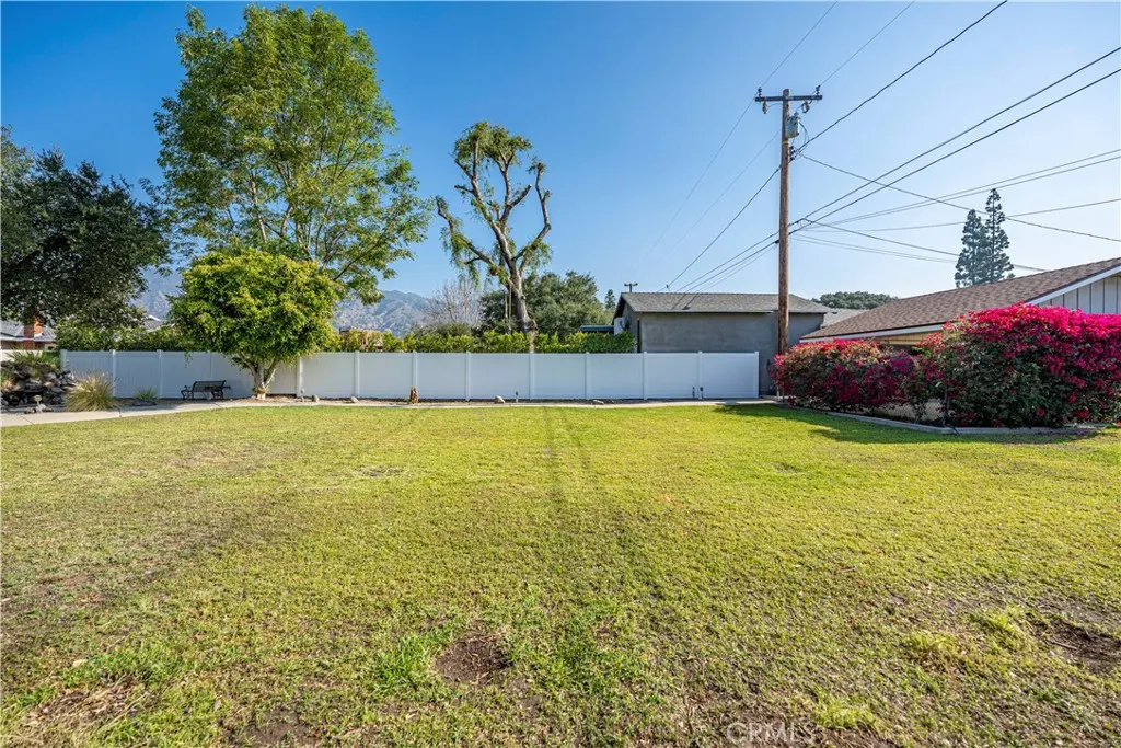 543 Ranch Lane