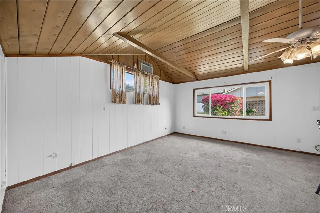 543 Ranch Lane