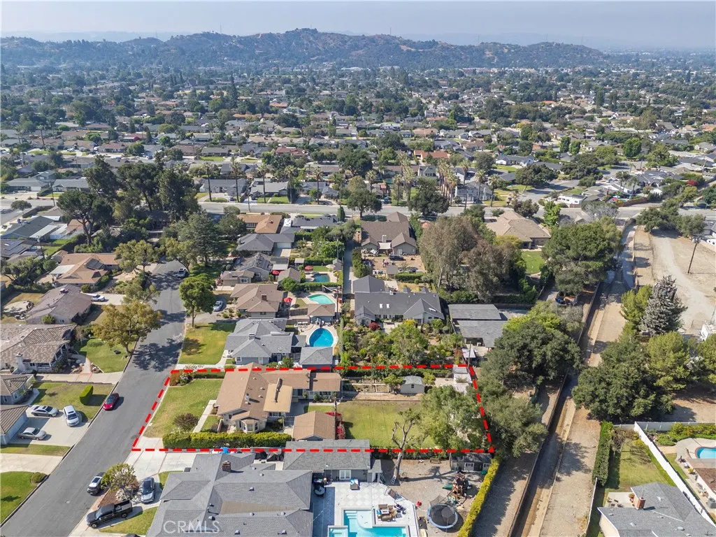 543 Ranch Lane