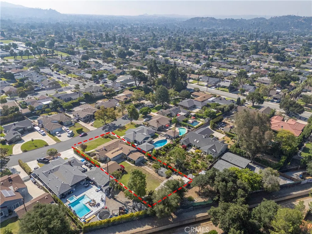 543 Ranch Lane