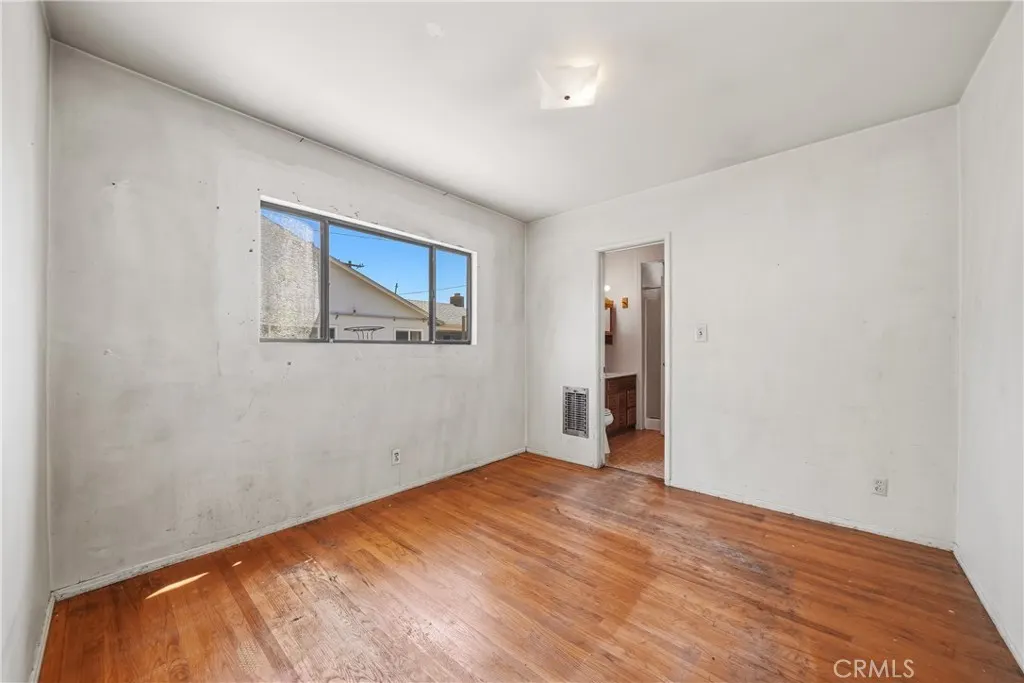 4139 N Ellen