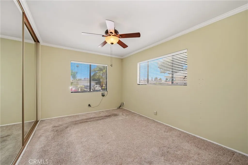 4139 N Ellen