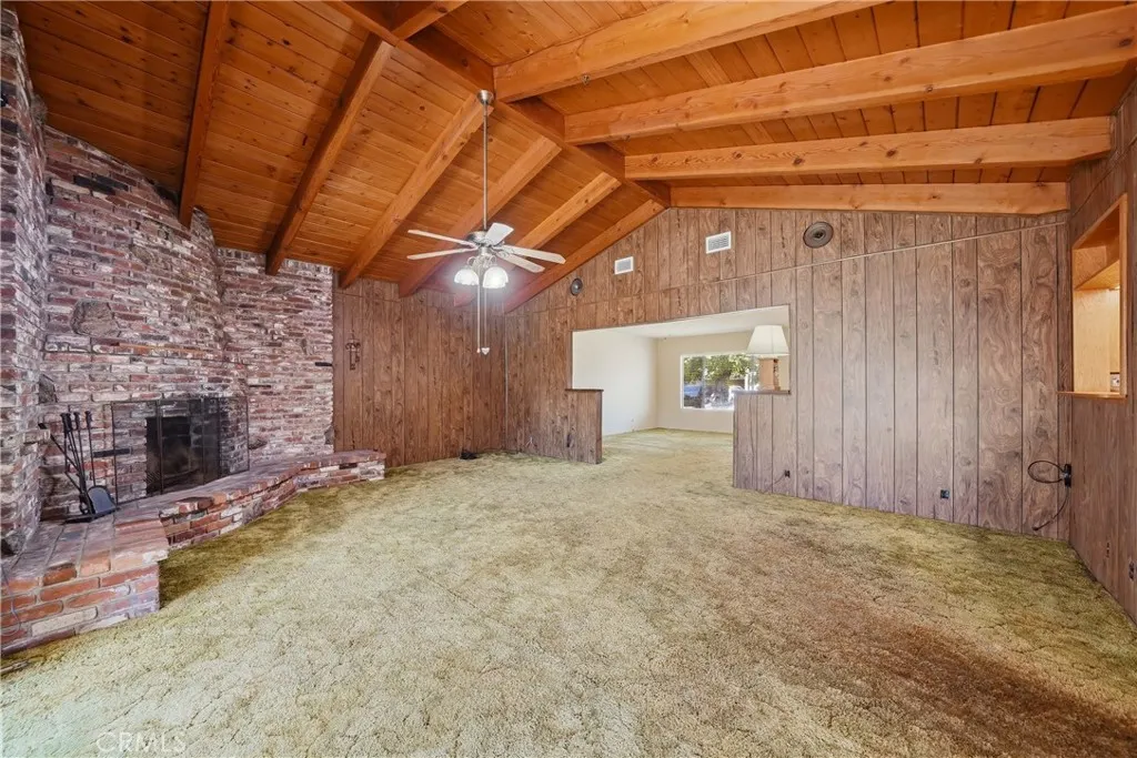 4139 N Ellen