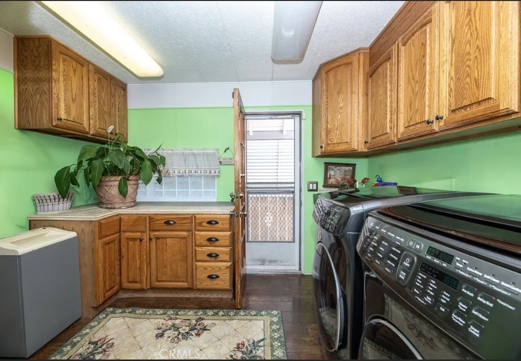 1362 Silver Lake Place