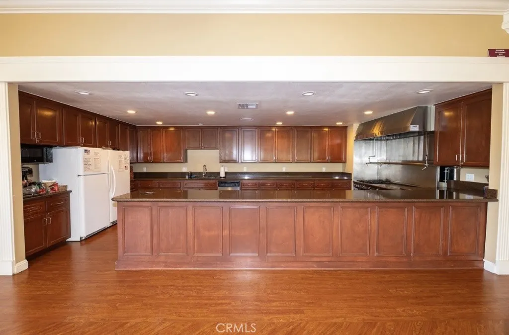 1362 Silver Lake Place