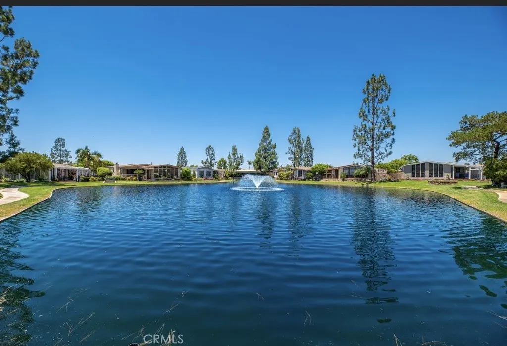 1362 Silver Lake Place