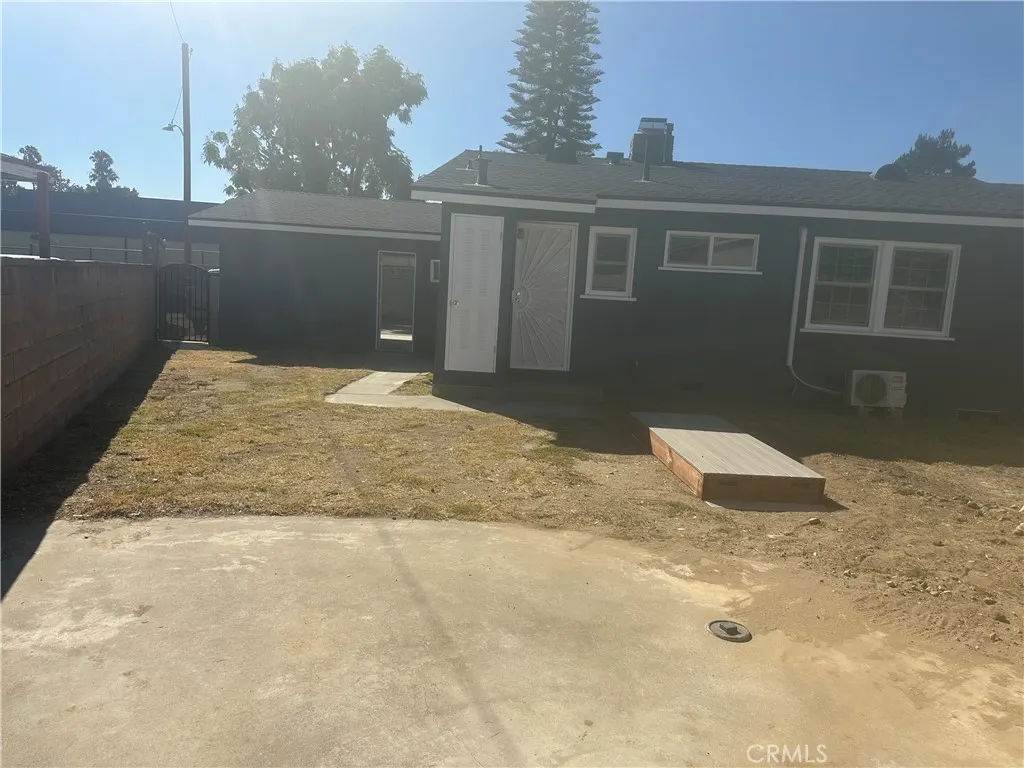 4455 N Lark Ellen Lane