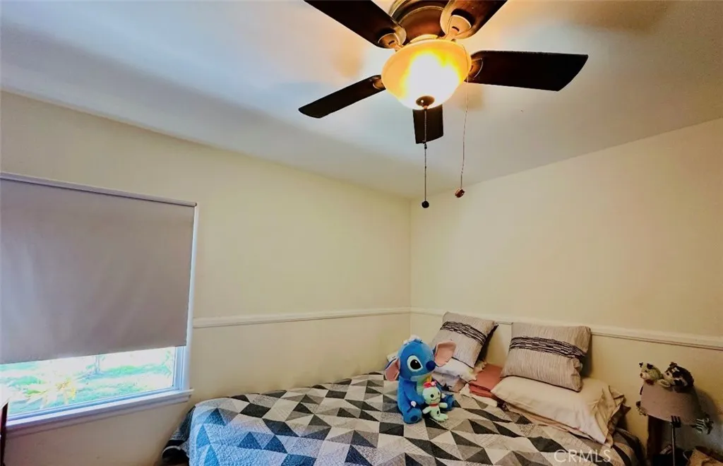 1519 E Idahome