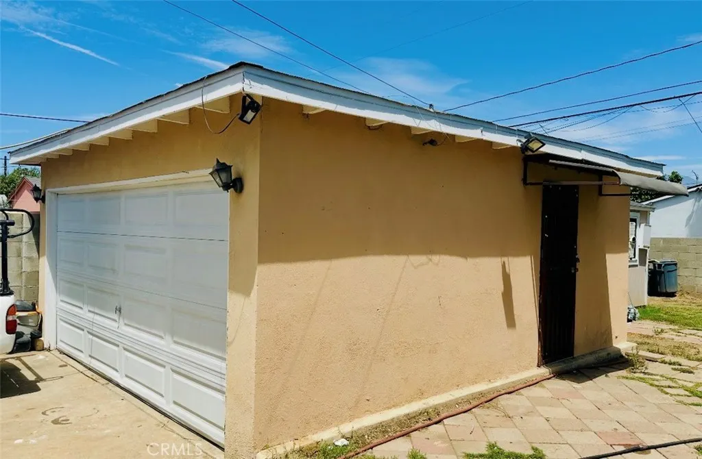 1519 E Idahome