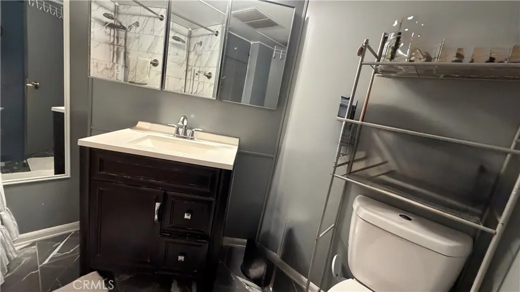 301 E Foothill Blvd #168