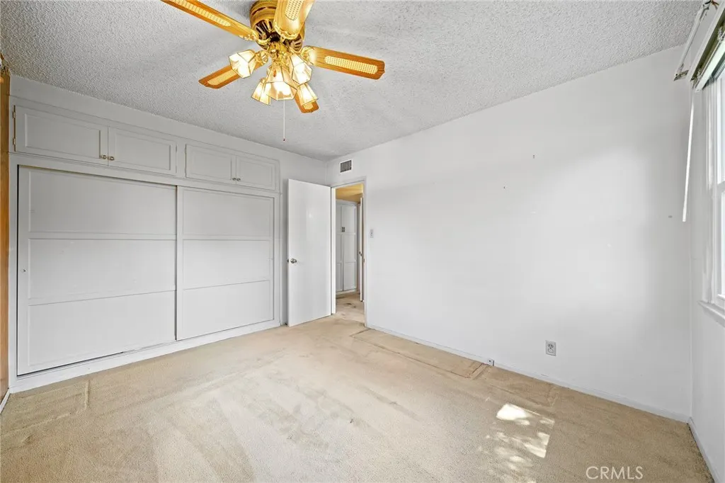 604 N Charter