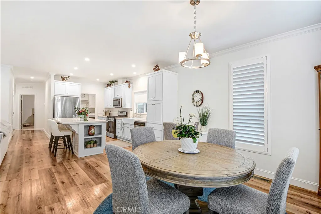 3800 Bradford #202