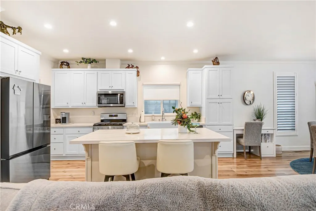 3800 Bradford #202