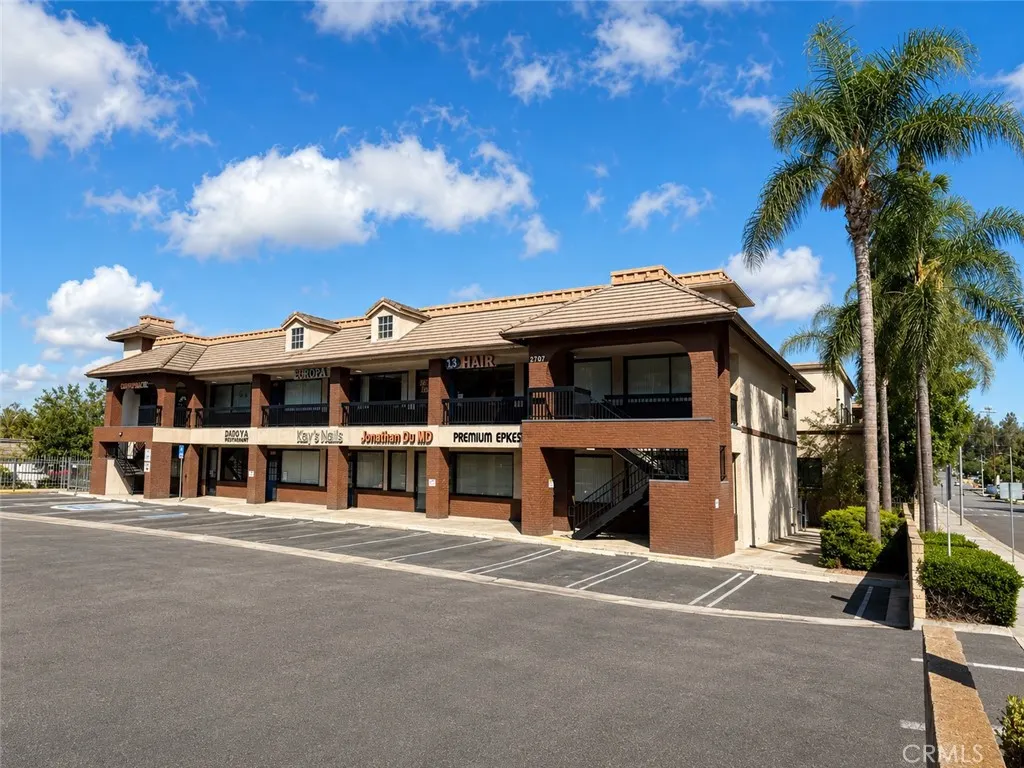 2707 S Diamond Bar Boulevard #205
