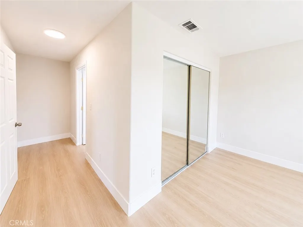 548 N Reservoir