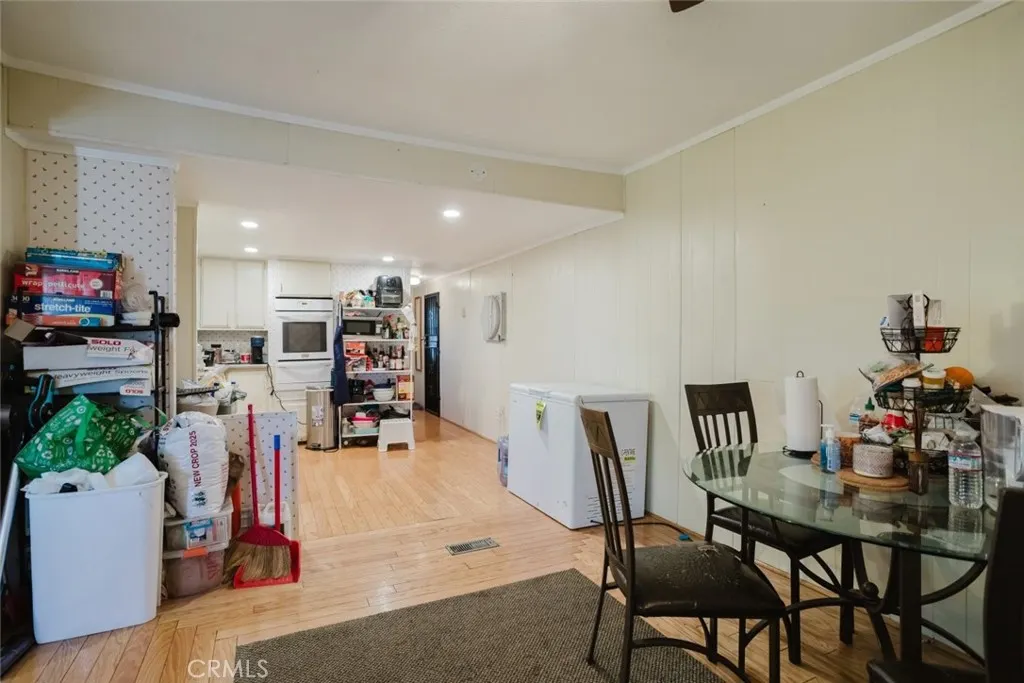 4400 Holt Boulevard #37