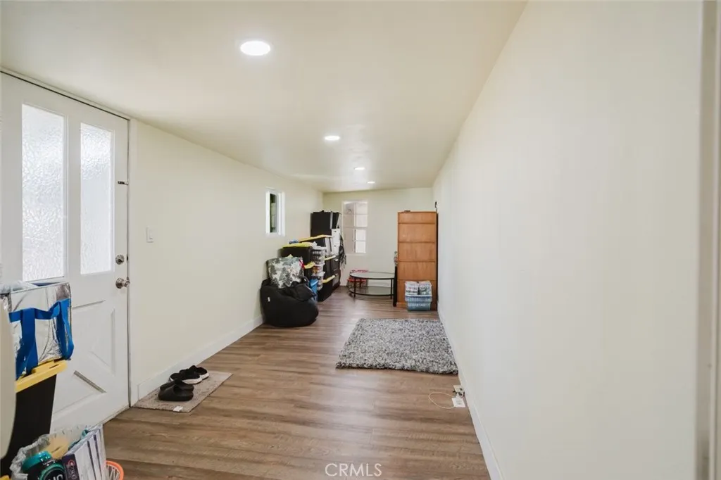 4400 Holt Boulevard #37