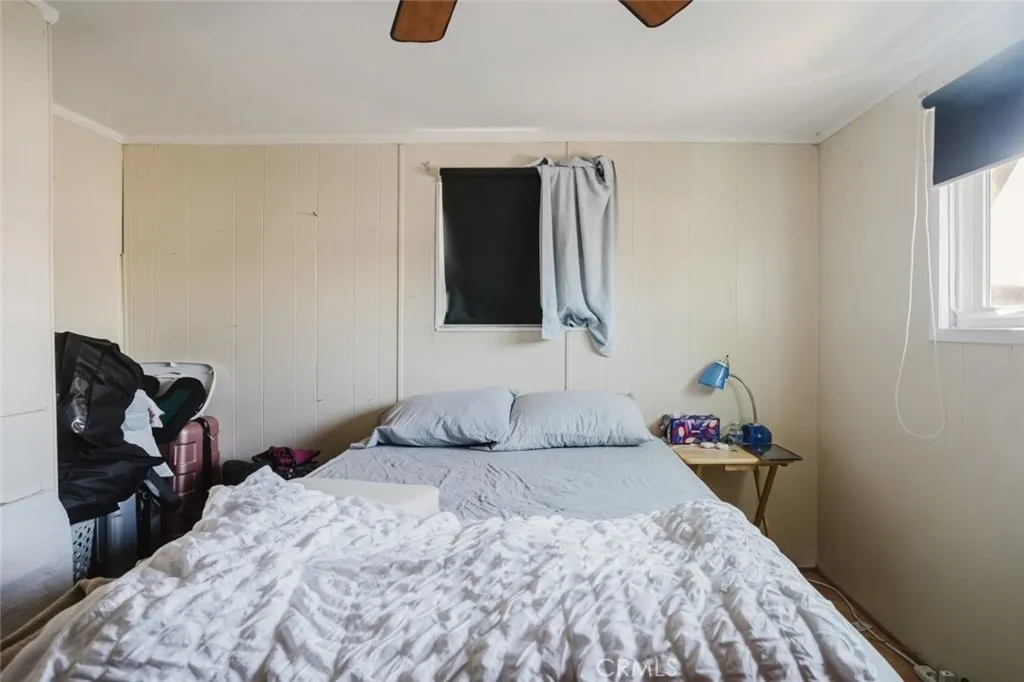 4400 Holt Boulevard #37