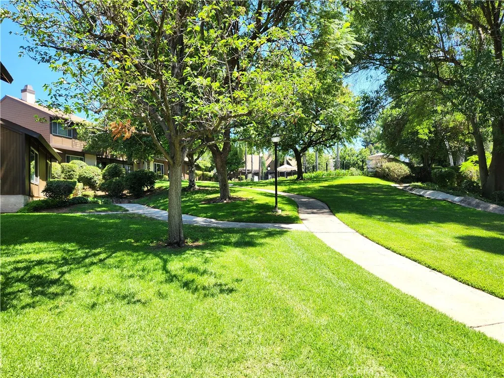 1264 Tarryglen Ln