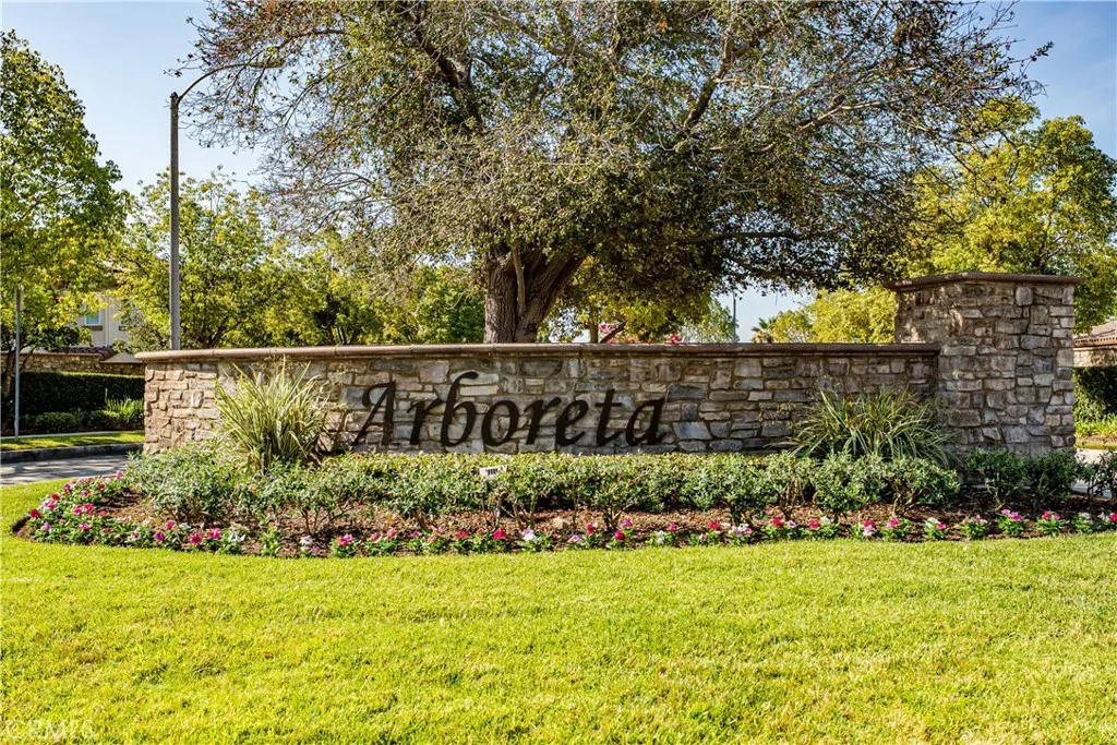 729 Park View Terrace