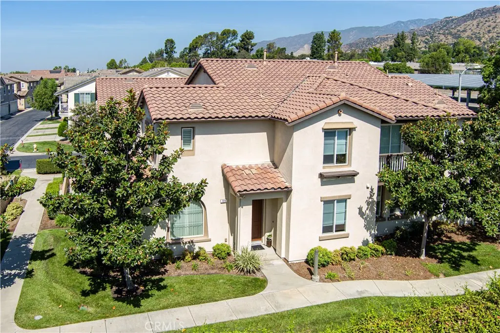 729 Park View Terrace