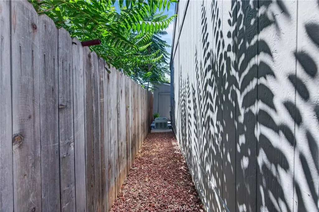 11459 Cumberland Lane