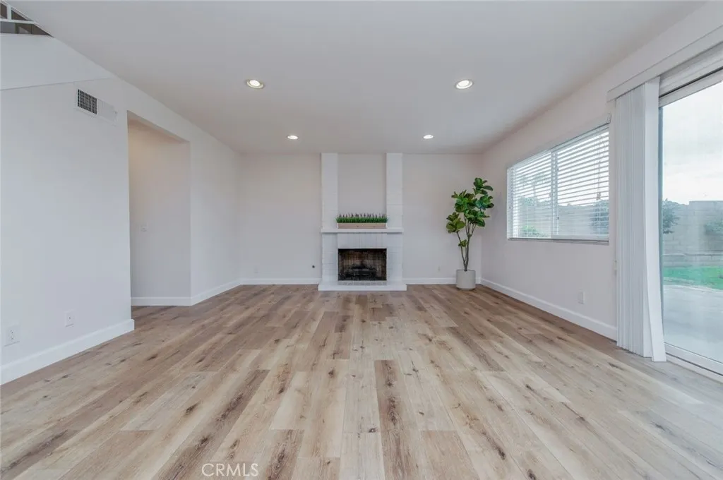 1441 Rolling Knoll Road
