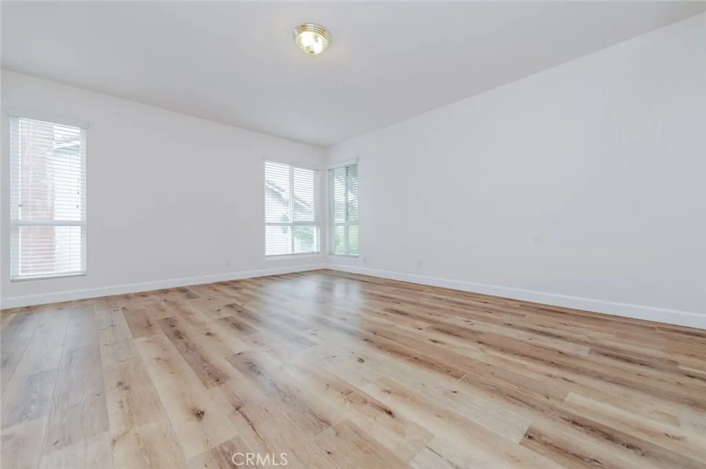 1441 Rolling Knoll Road