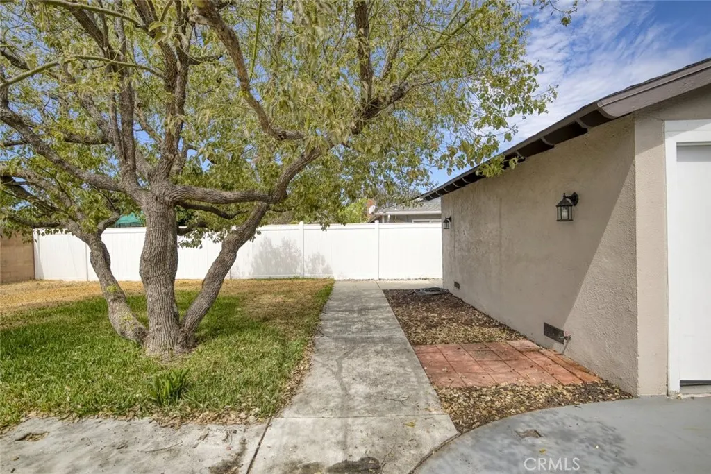 128 W Gaillard Street