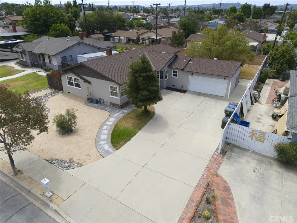 128 W Gaillard Street