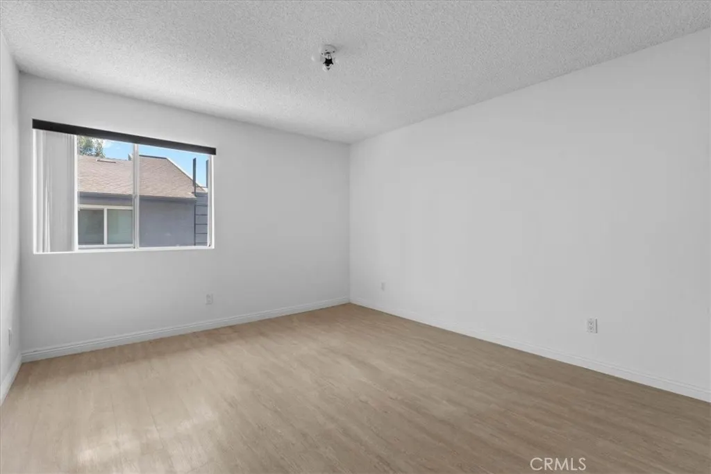 900 W Sierra Madre #44