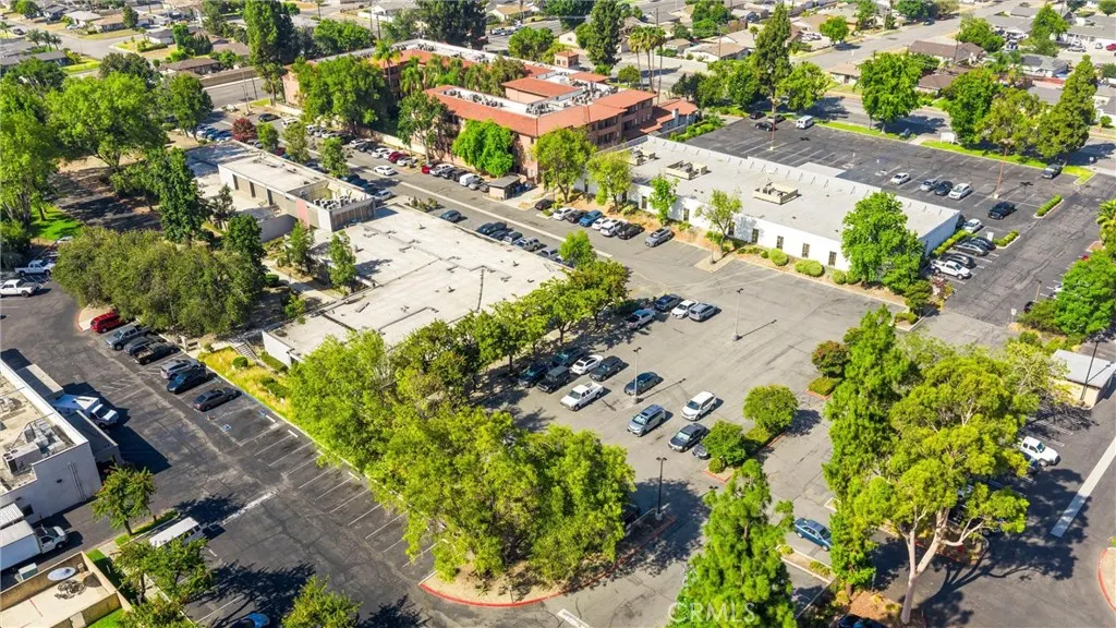 4950 San Bernardino