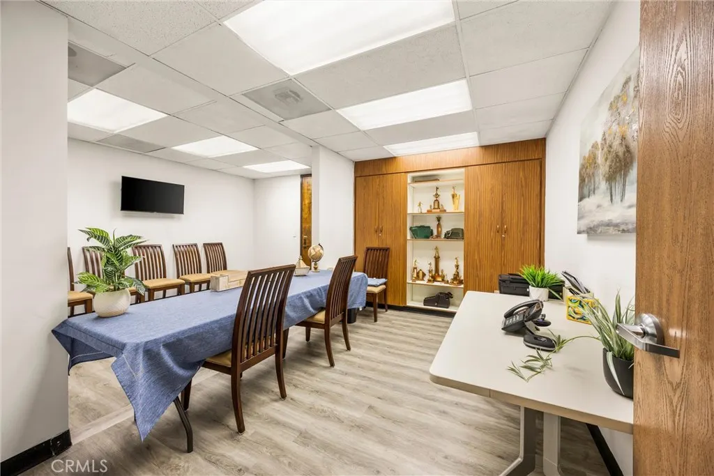4950 San Bernardino