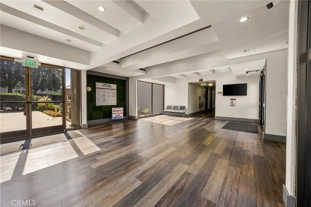 4950 San Bernardino