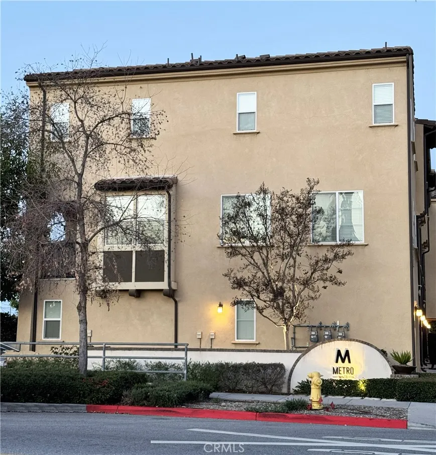 803 N Dalton Avenue #101