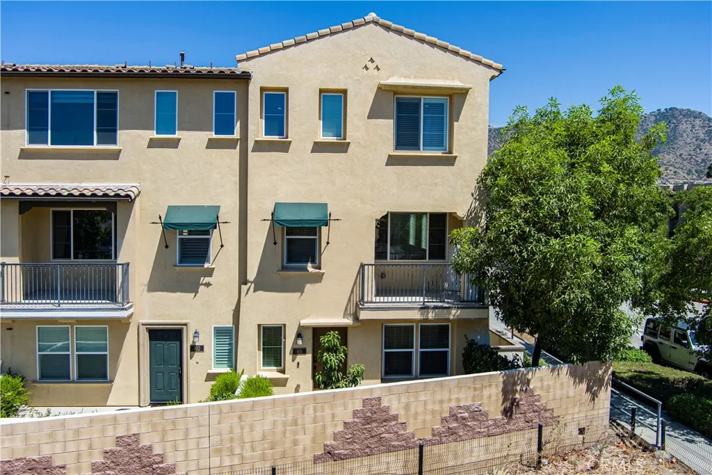 803 N Dalton Avenue #101