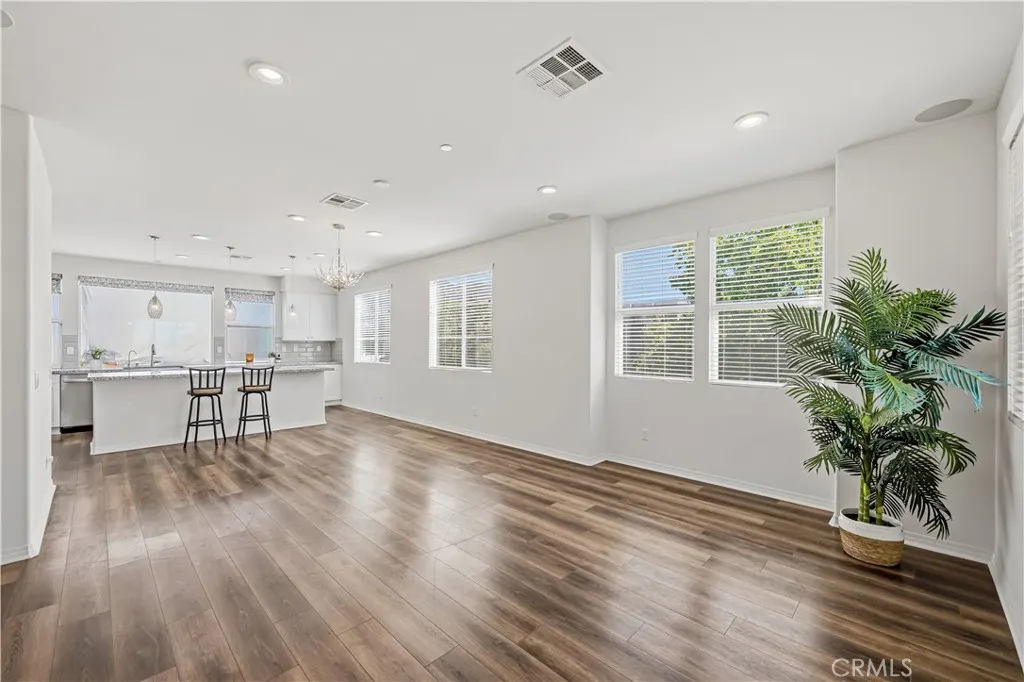 803 N Dalton Avenue #101