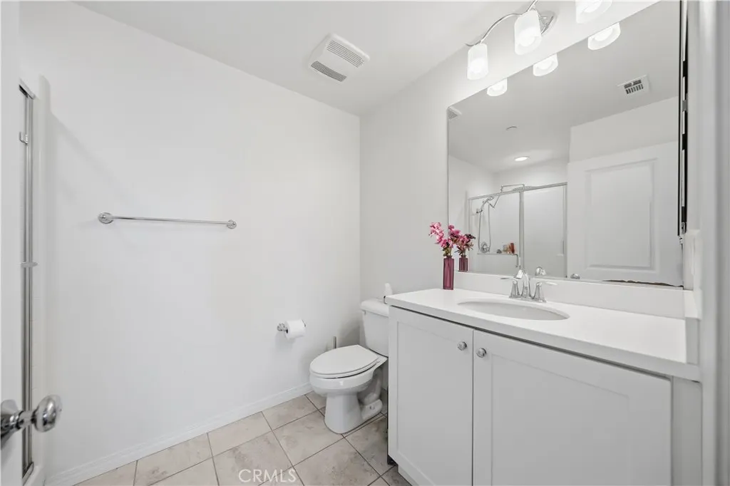 803 N Dalton Avenue #101