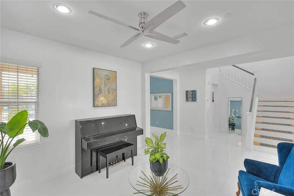 5924 Nisa Drive