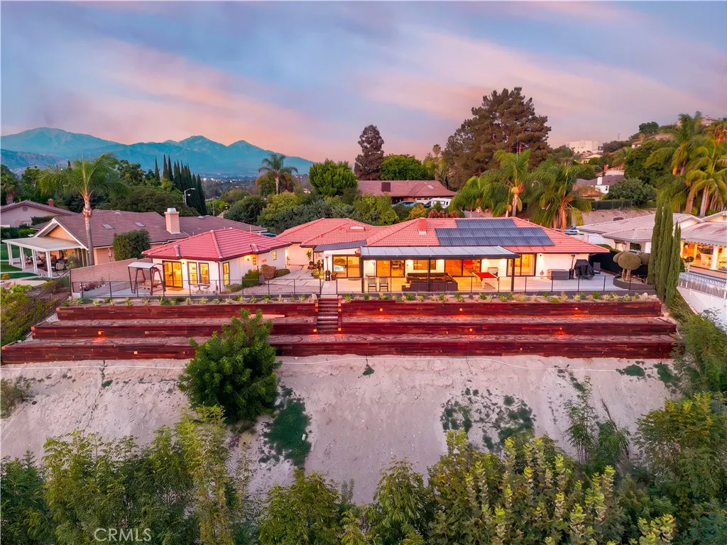 663 S Rancho Simi