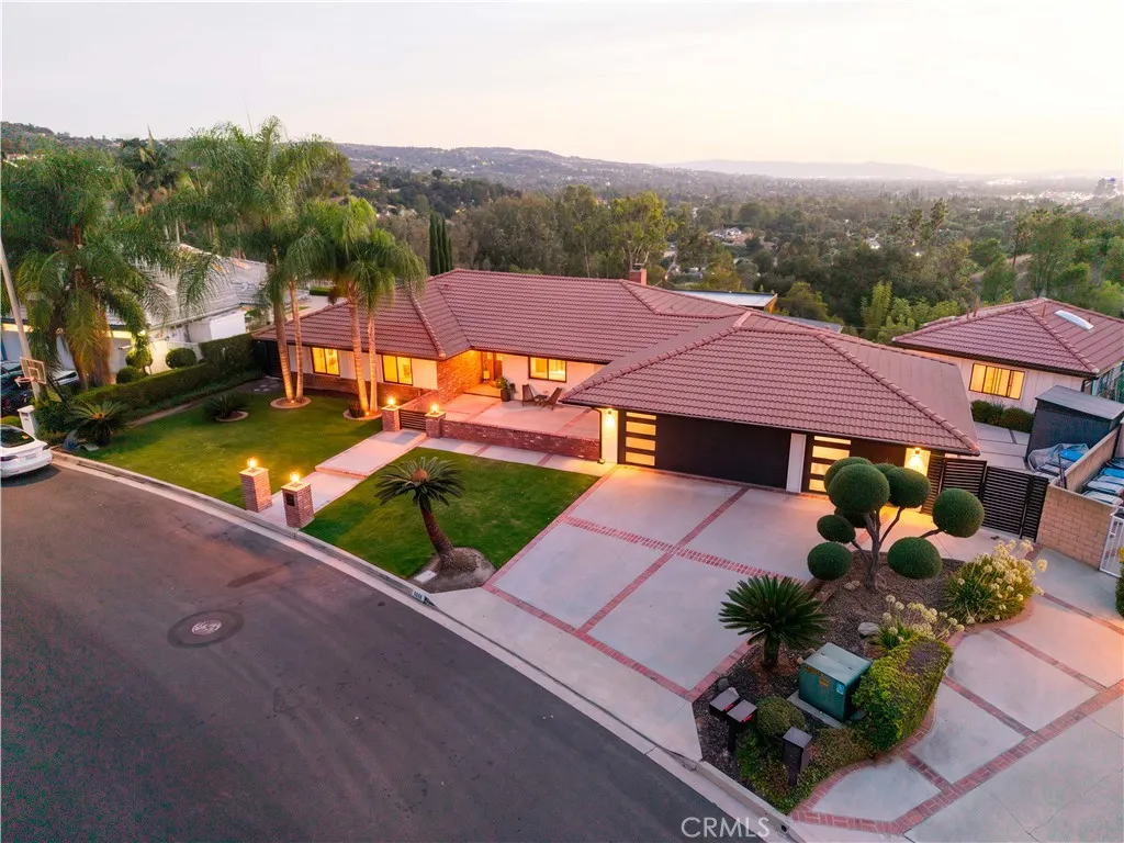 663 S Rancho Simi