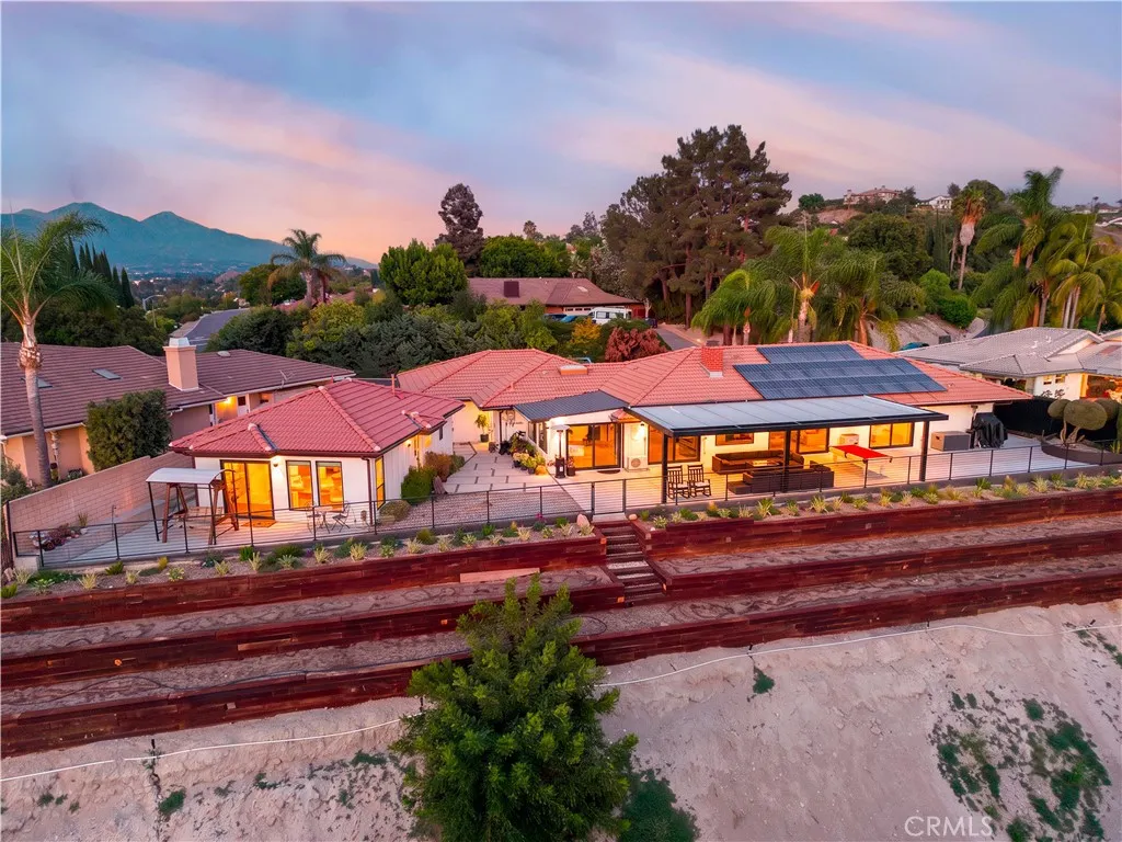 663 S Rancho Simi