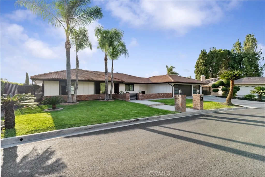 663 S Rancho Simi