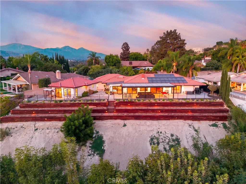 663 S Rancho Simi