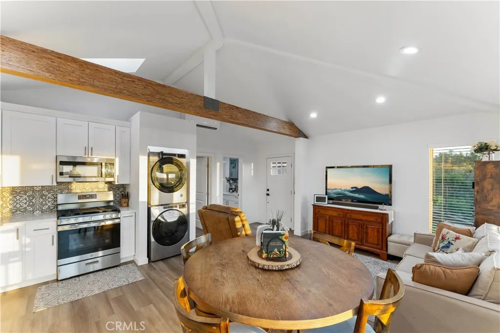 663 S Rancho Simi