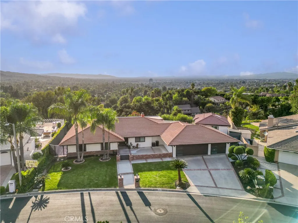 663 S Rancho Simi