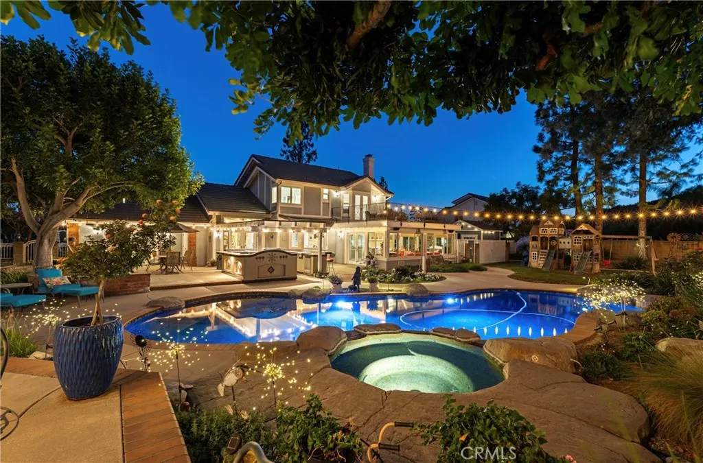 2266 Terrebonne
