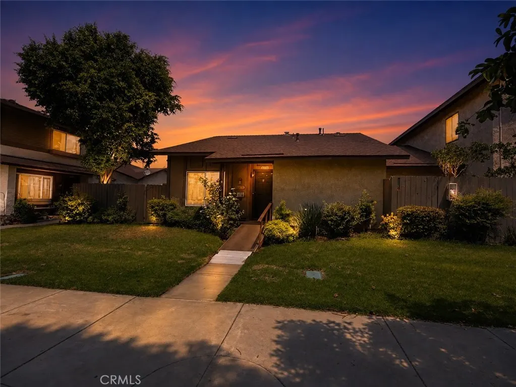 4542 Yosemite Drive