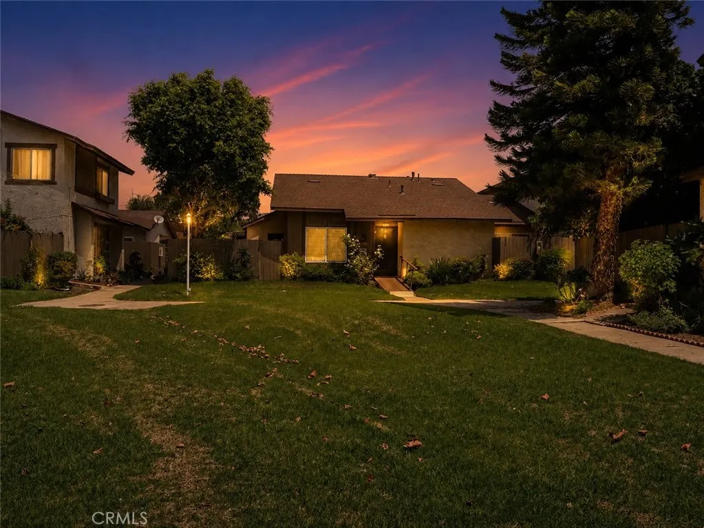 4542 Yosemite Drive