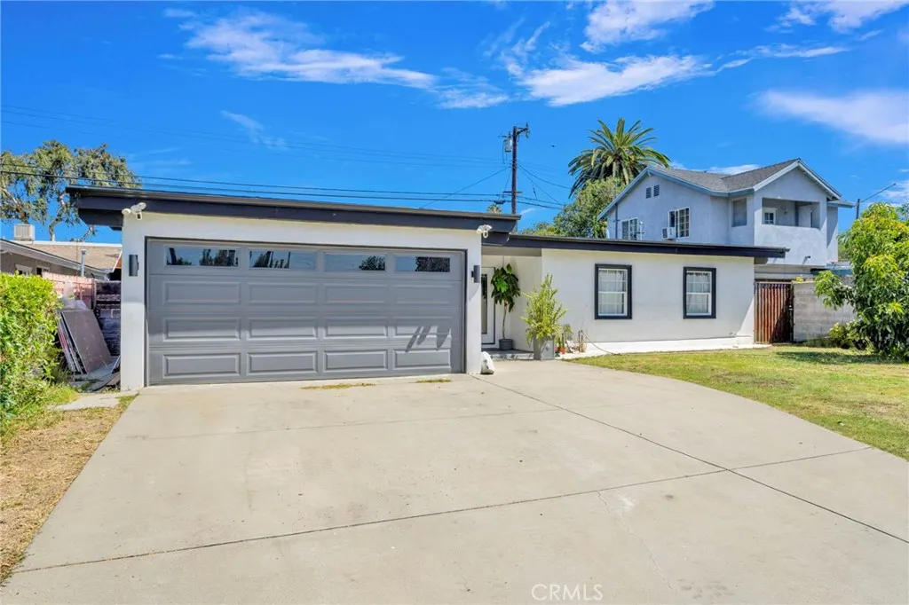 923 Hallwood Avenue